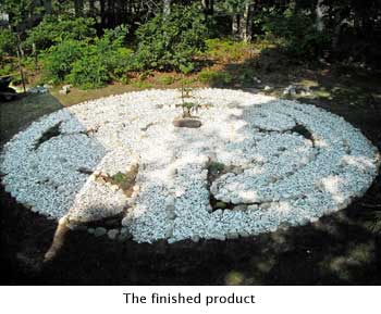 Photo of the finished labyrinth